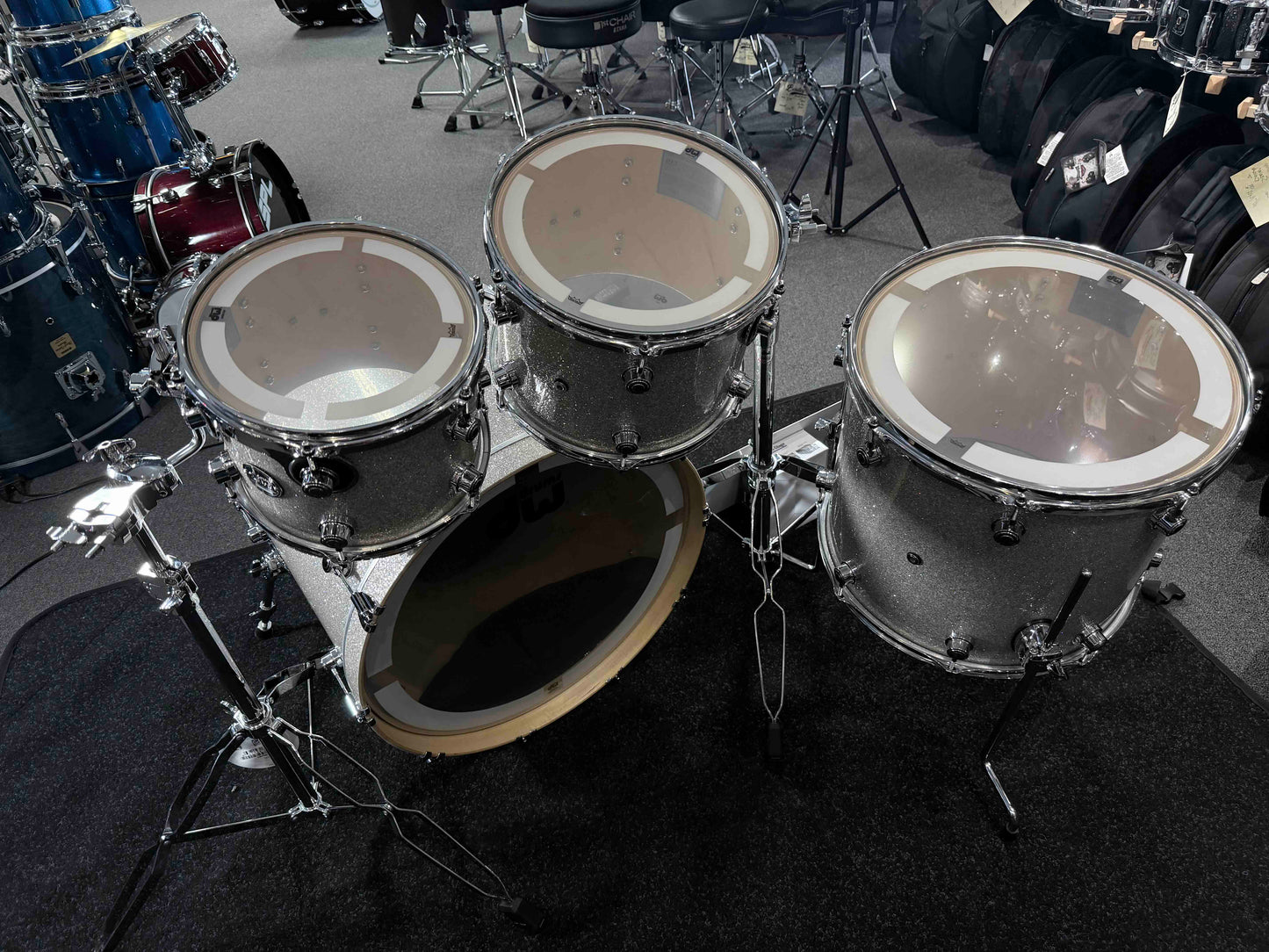 ~LIMITED EDITION~ DW Performance Series 4-Piece 10/12/16/22 Drum Kit Set in Broken Glass FinishPly *IN STOCK*