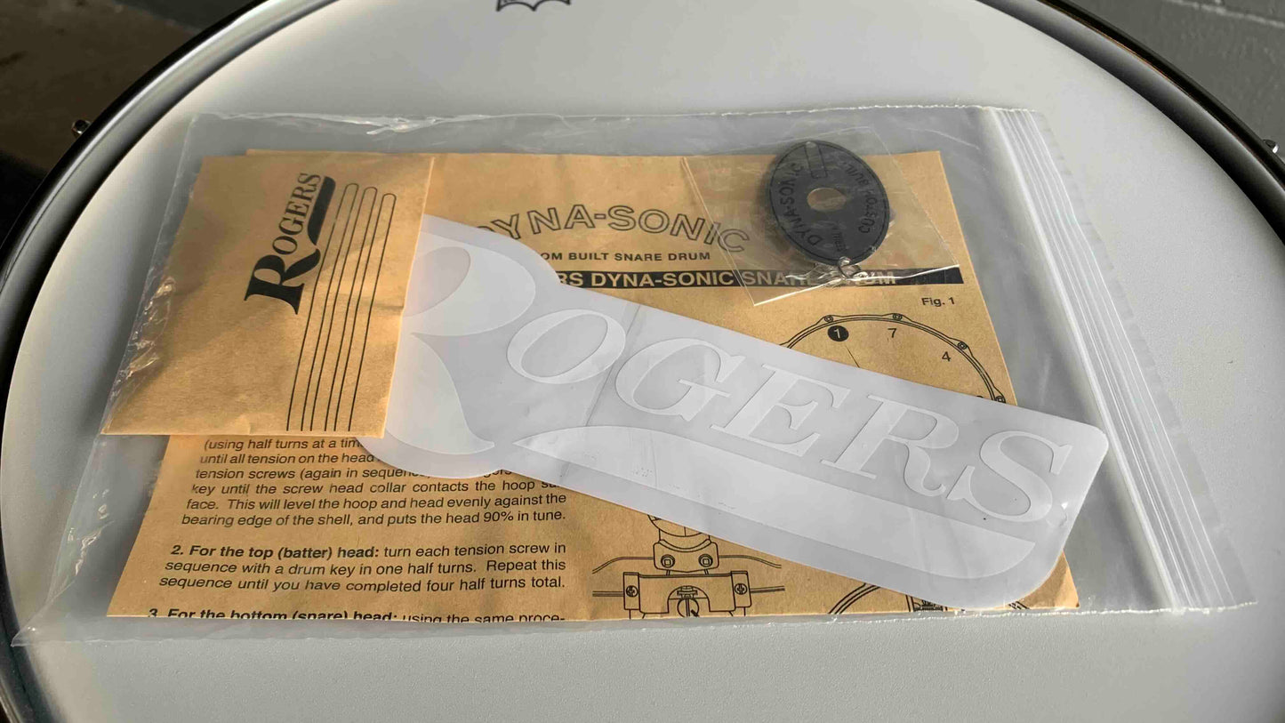 ~LIMITED EDITION~ Rogers Custom-Built 6.5x14 Dyna-Sonic Snare Drum in Champagne Sparkle Lacquer