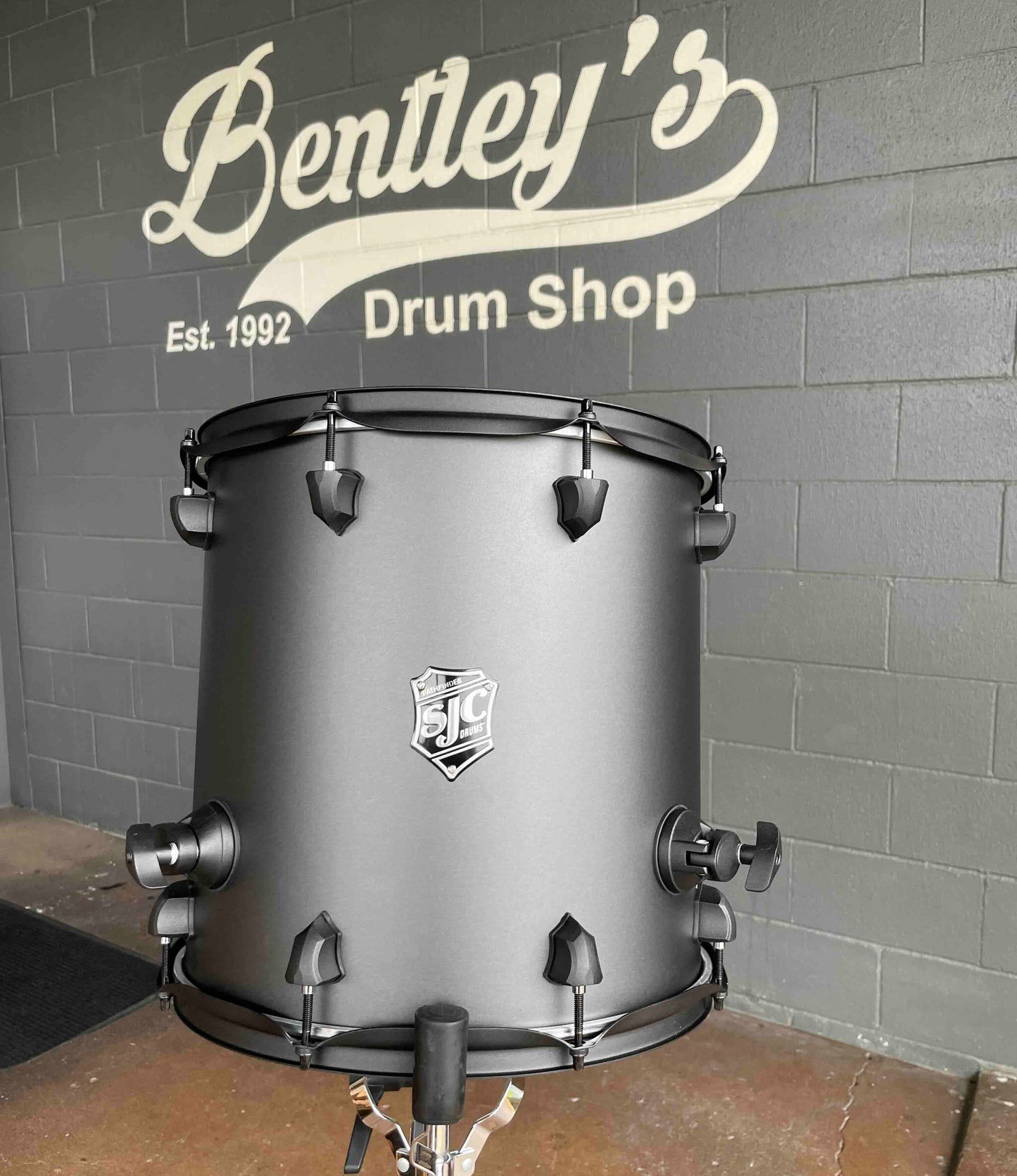 Tom de suelo SJC Pathfinder Series 14x14 en gris galaxia