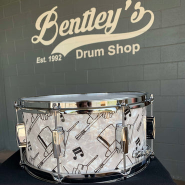 *Bentley's Exclusive* Ludwig Classic Maple 6.5x14 Snare Drum in Top Hat & Cane White Marine Pearl w/ Imperial Lugs
