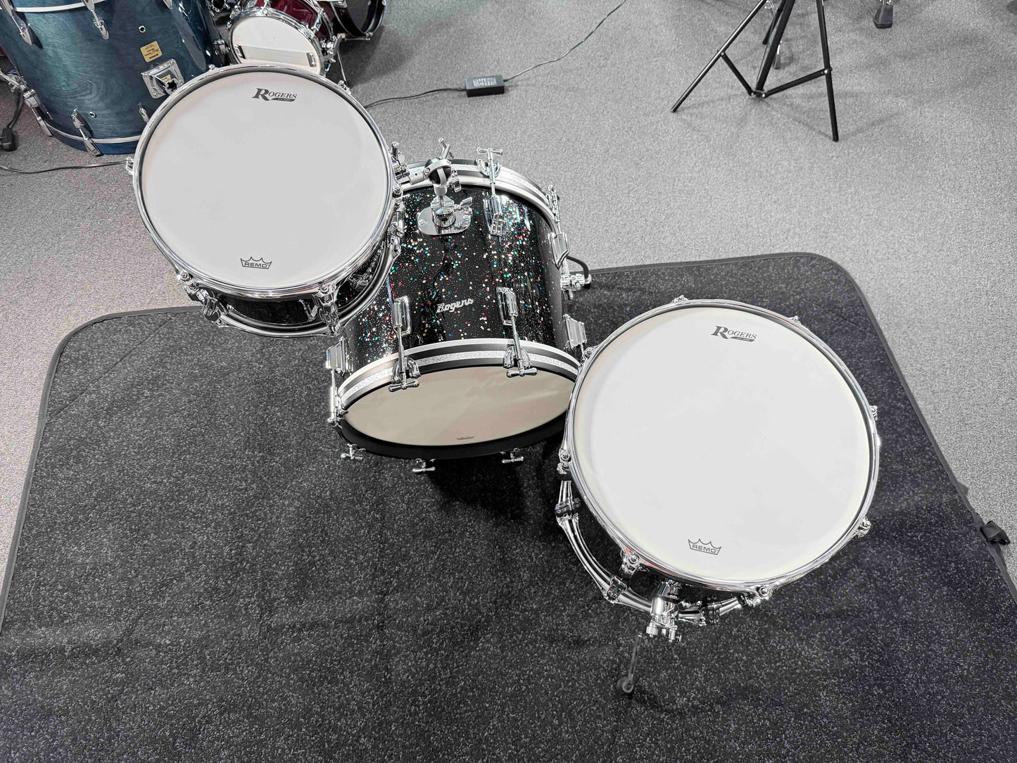 ~BENTLEY'S EXCLUSIVE~ Rogers Cleveland Series 3-Piece 12/14/18 Bop Drum Kit Set in Mardi Gras Lacquer