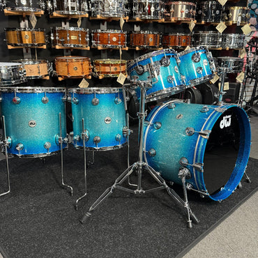 ~WOW!~ DW Collector's Series Maple/Mahogany 5-Piece 10/12/14/16/22 Drum Kit Set in Electric Blue Burst Glitz Lacquer with Chrome Hardware