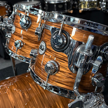 ~WOW!~ DW Collectors Series SSC Maple 4-Piece 10/12/16/22 Drum Kit Set w/ Matching Snare Drum in Bronze Oyster FinishPly with Chrome Hardware