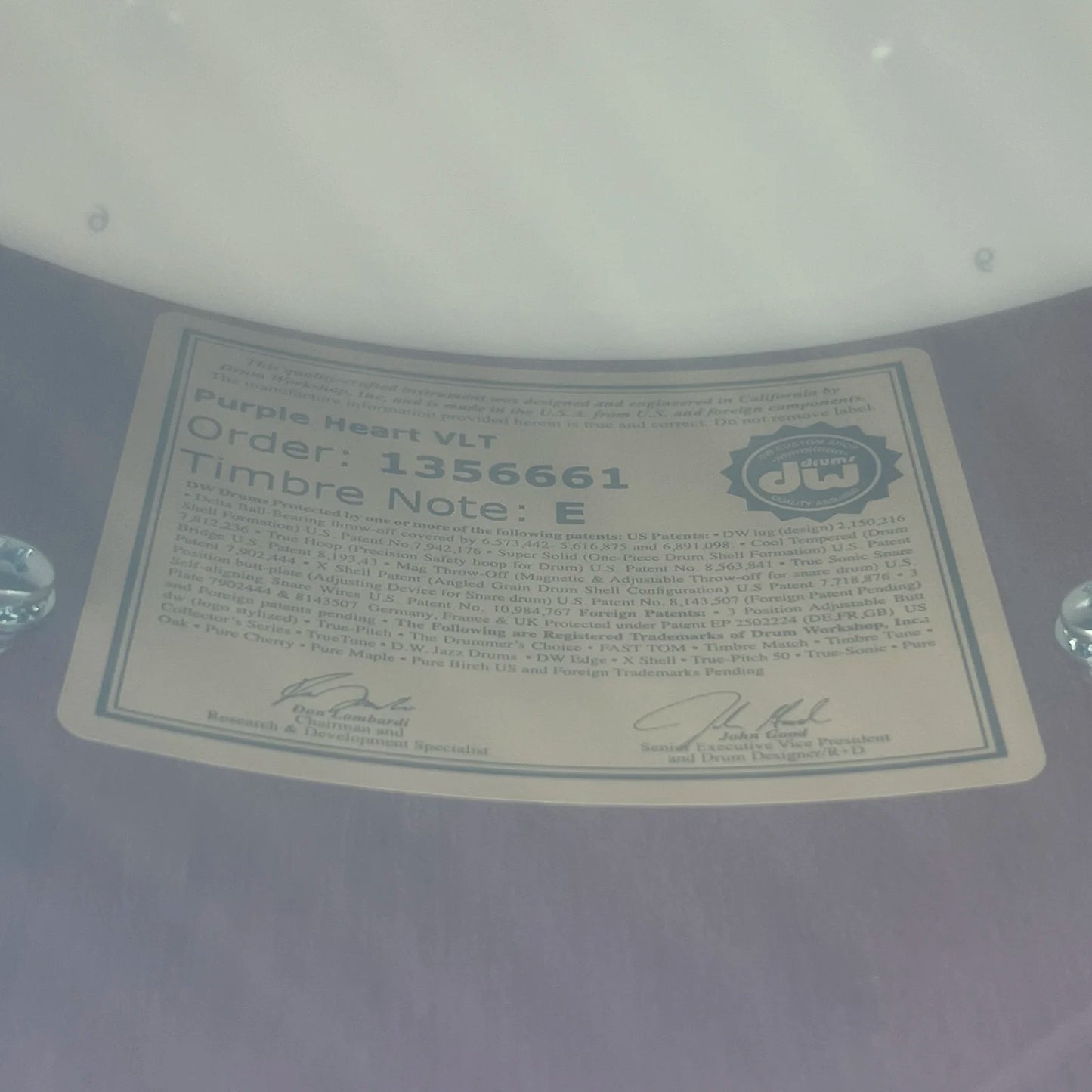 Caisse claire DW Collector's Series 6,5x14" Pure Purpleheart 10-Lug en laque naturelle brillante avec accastillage chromé