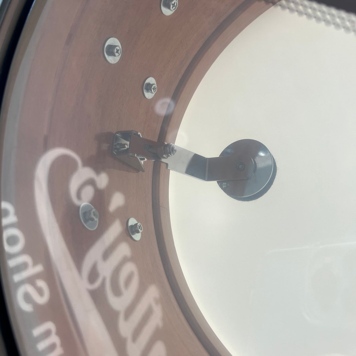 Rogers Dyna-Sonic Beavertail 6.5x14" Snare Drum in Piano Black Lacquer