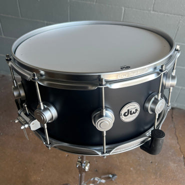 DW Collector's Series 6.5x14" Maple/Mahogany Snare Drum in Ultra Dark Ebony Satin Oil w/ Satin Chrome Hardware