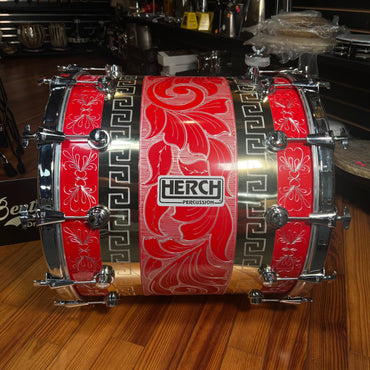 Tambora de 20 x 22" de Herch Percussion en anodizado rojo y dorado con estuche GRATIS