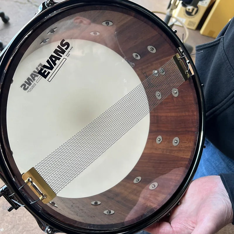 Caja Doc Sweeney "Bert" Etimoe de 6 x 14" en poliéster de alto brillo con herrajes de níquel negro