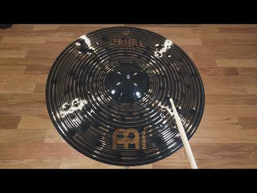 Platillo Crash Ride Meinl Classics Custom Dark de 22" CC22DACR