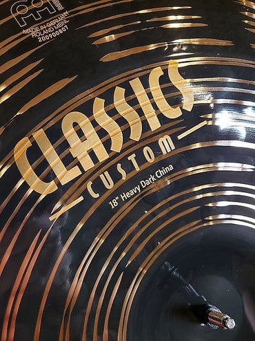 Platillo chino Meinl CC18HDACH Classics Custom Dark Heavy de 18"