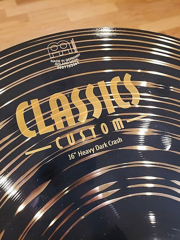 Platillo crash pesado oscuro Meinl CC16HDAC Classics Custom de 16"