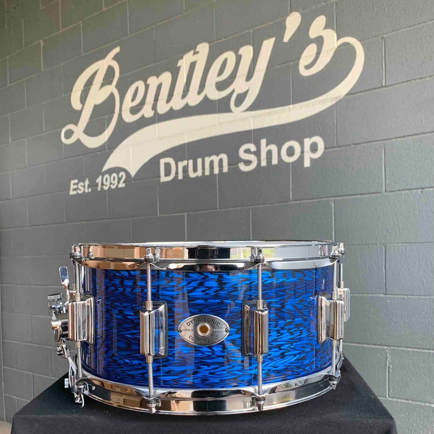 Rogers Custom-Built 6.5x14 Dyna-Sonic Snare Drum in Blue Onyx
