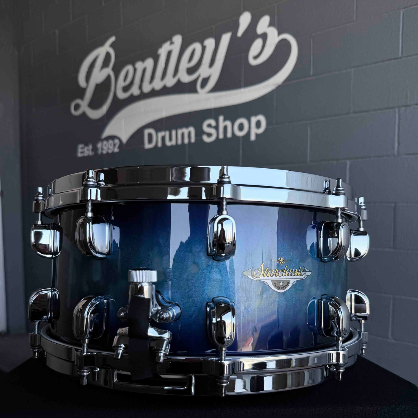 ~WOW!~ TAMA Starclassic Maple 6.5x14 Snare Drum in Molten Electric Blue Burst Lacquer w/ Chrome Hardware