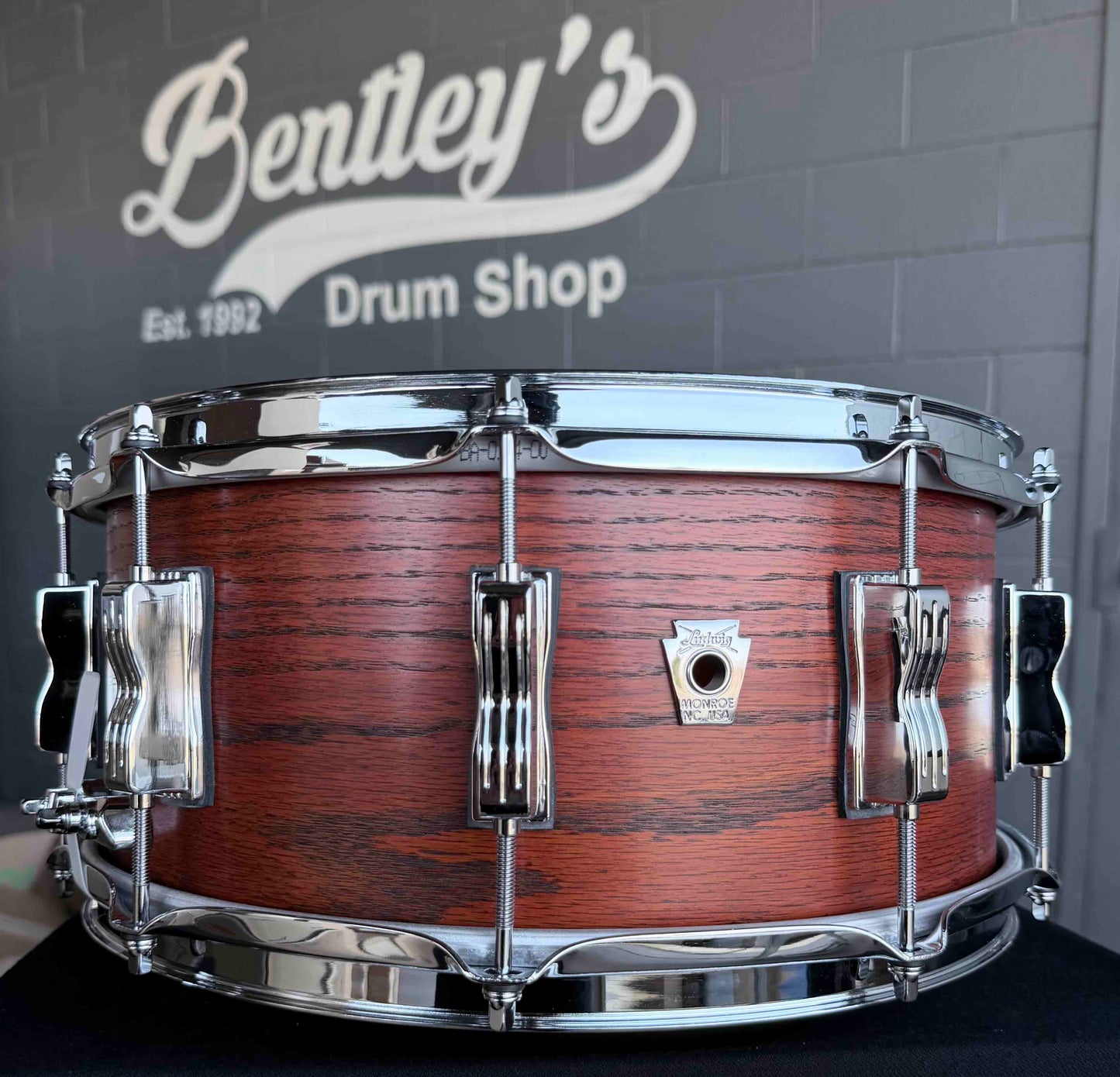 Ludwig Classic Oak 6.5x14 Snare Drum in Tennessee Whiskey (Displayed at 2026 NAMM Show!)