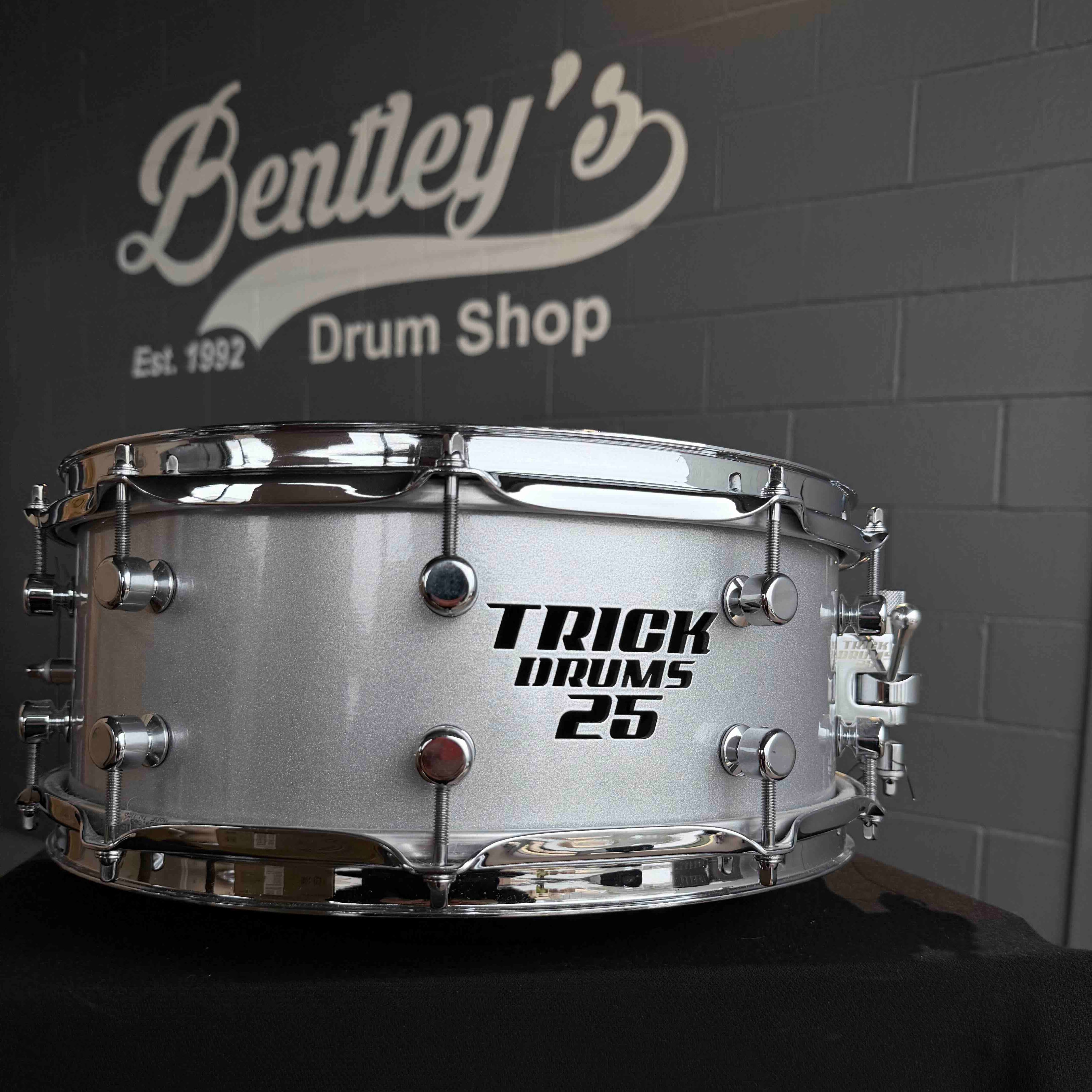 ~WOW!~ Trick 25th Anniversary 3.1mm Aluminum 5x14 Snare Drum (DH Rm 4)