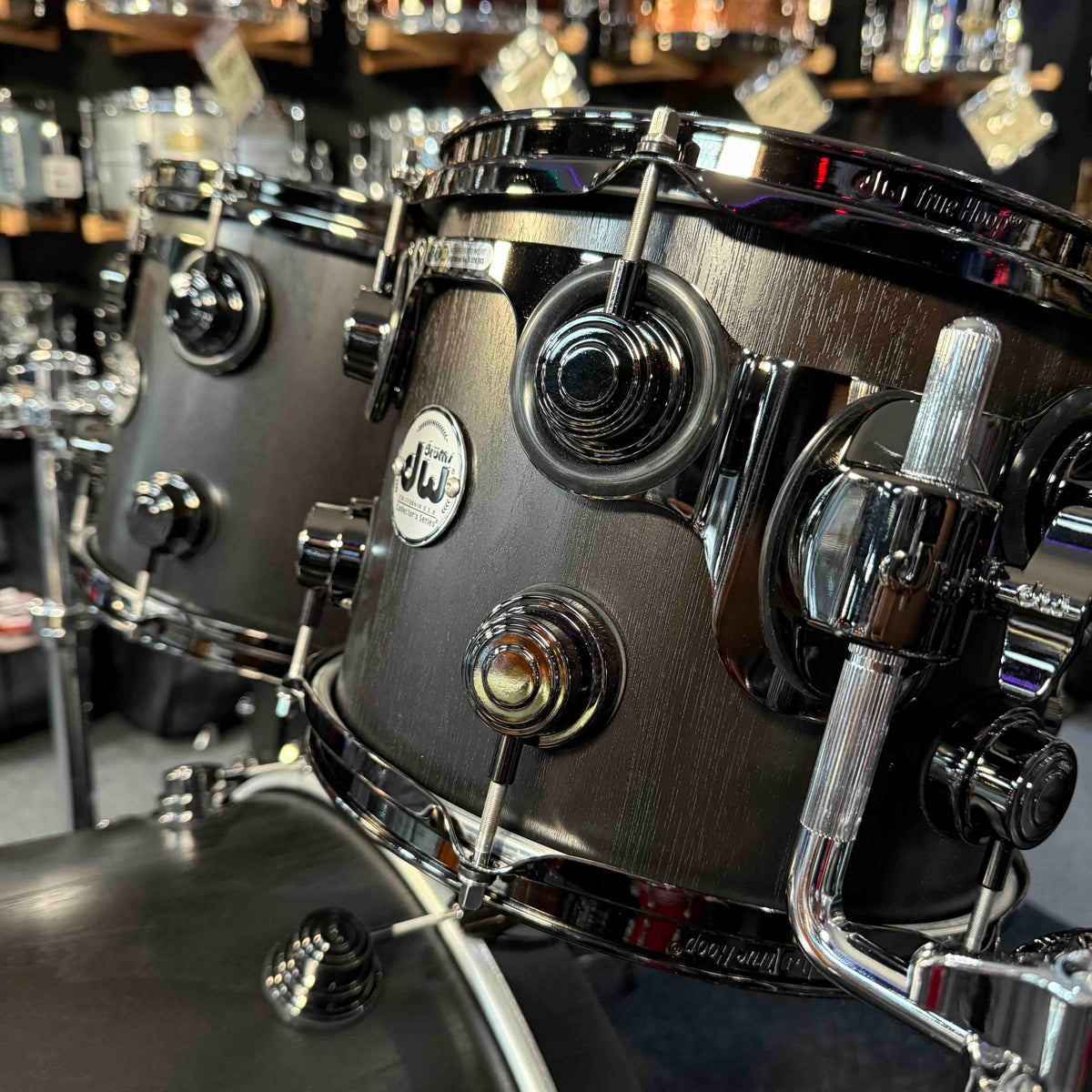 ~WOW!~ DW Collector's Series Pure Walnut 5-Piece 10/12/14/16/22 Drum Kit Set in Ebony Satin Oil with Black Nickel Hardware