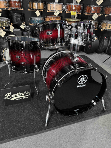 ~NEW~ Yamaha Live Custom Hybrid Oak 4-Piece 10/12/16/22 Drum Kit Set in UZU Magma Sunburst with Black Nickel Hardware