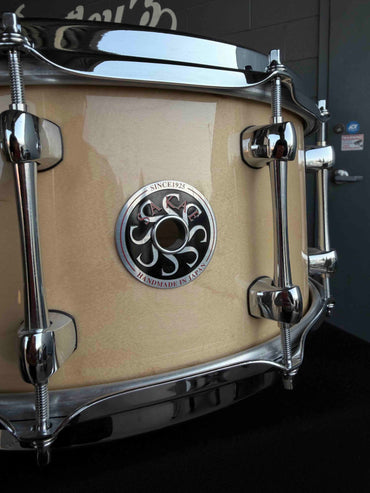 Sakae Maple 6.5x14 Snare Drum in Natural Gloss Lacquer (Rm 4)