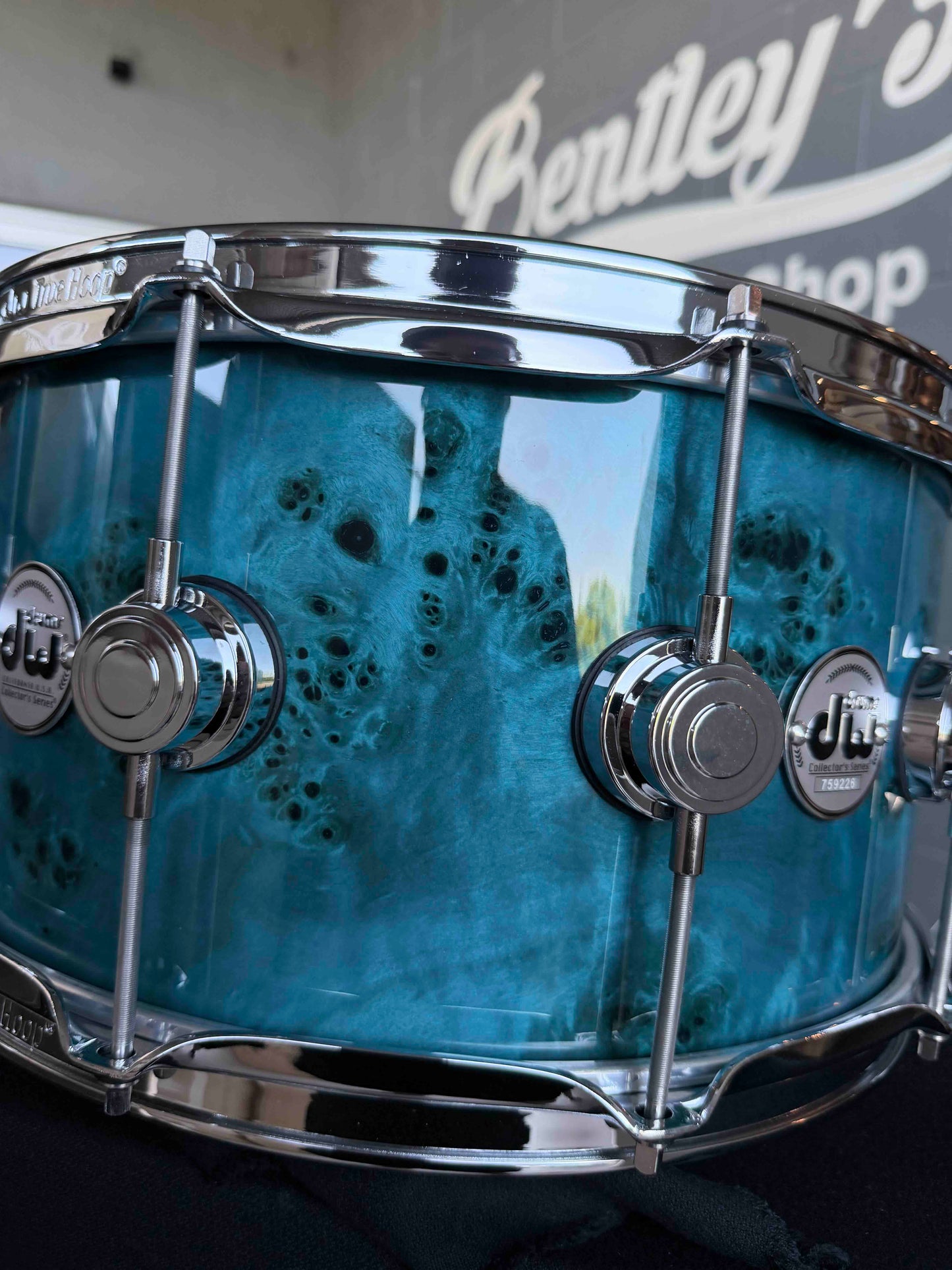 ~WOW!~ DW Collector's Series Maple/Mahogany 7x14 Snare Drum in Sapphire Gloss Lacquer over Exotic Mapa Burl with Chrome Hardware