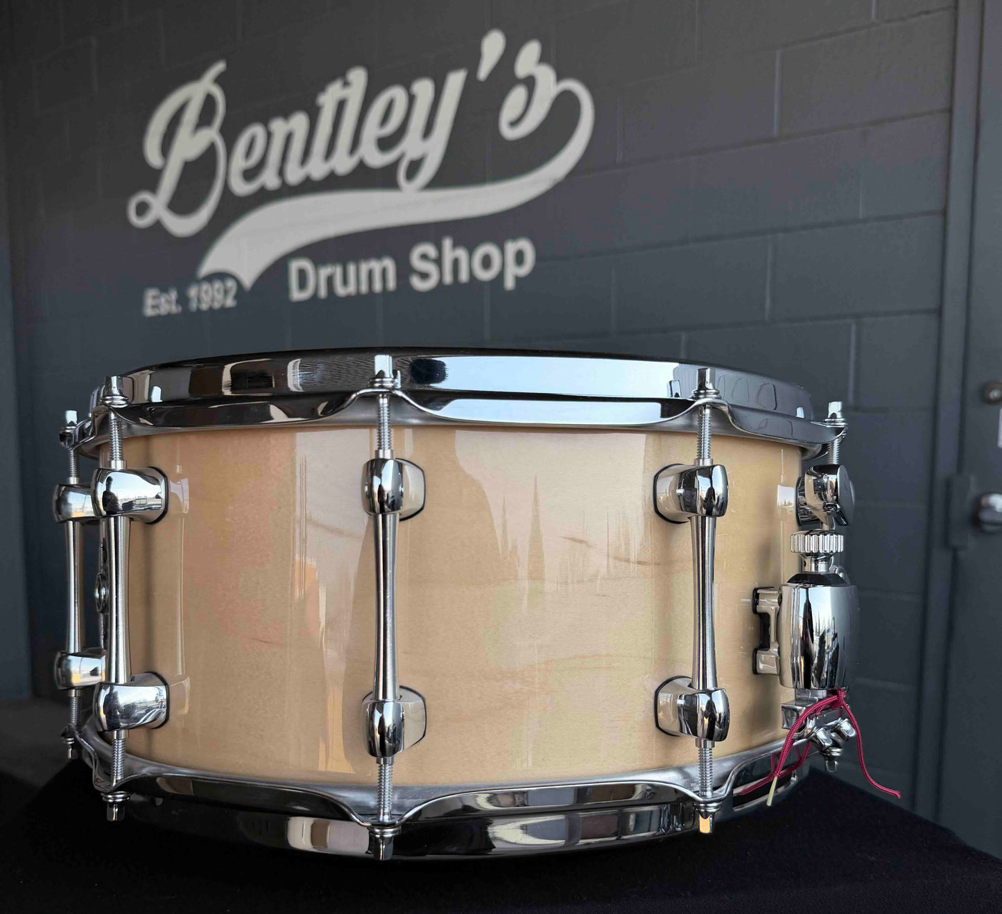 Sakae Maple 6.5x14 Snare Drum in Natural Gloss Lacquer (Rm 4)