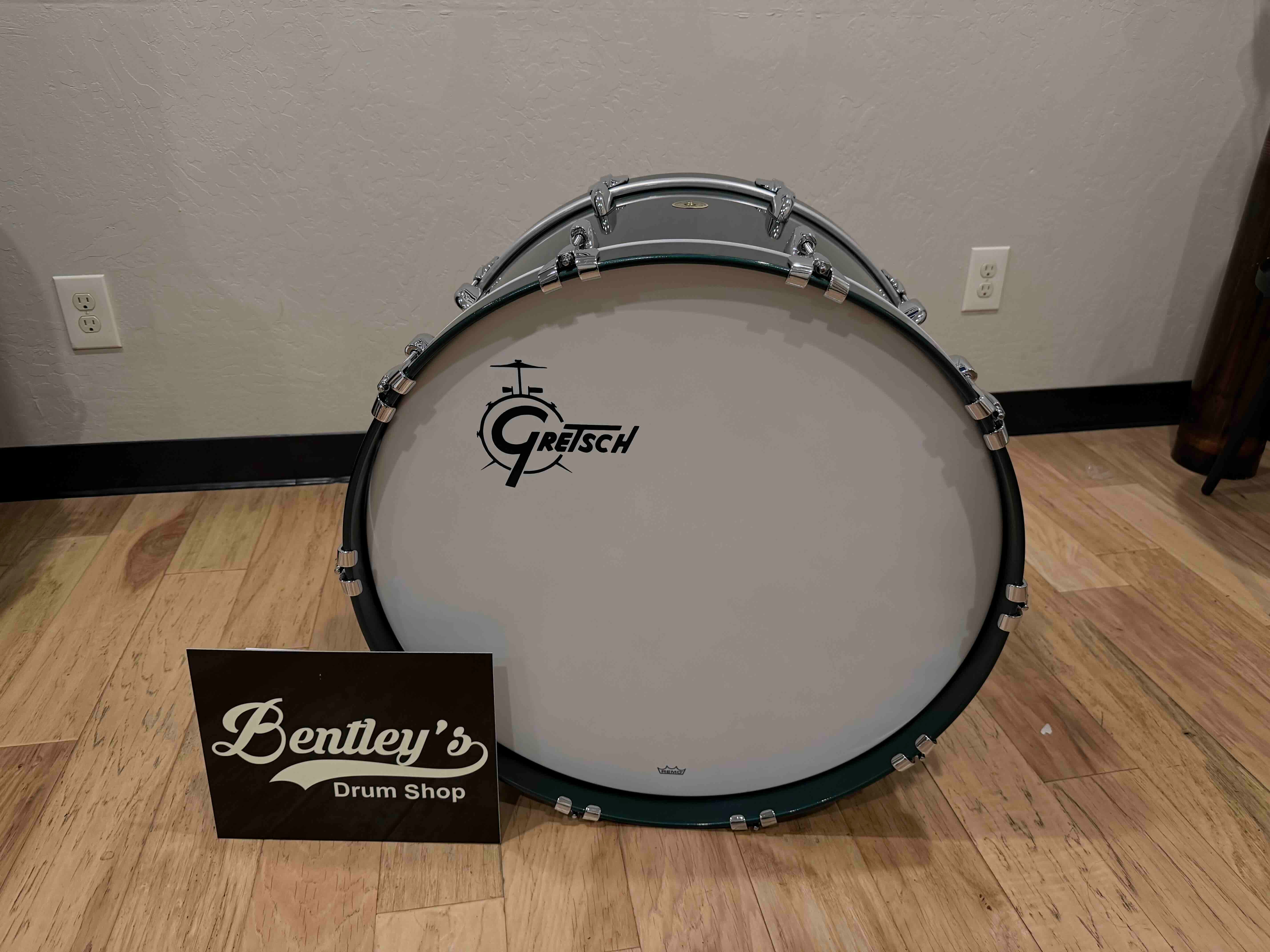 Gretsch USA Custom 14x24 Bass Kick Drum in Cadillac Green Gloss (Open Box)