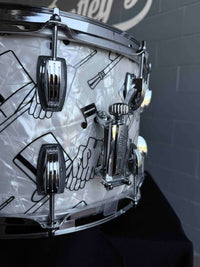 ~BENTLEY'S EXCLUSIVE!~ Ludwig Classic Maple 8x14 Snare Drum in Top Hat & Cane White Marine Pearl