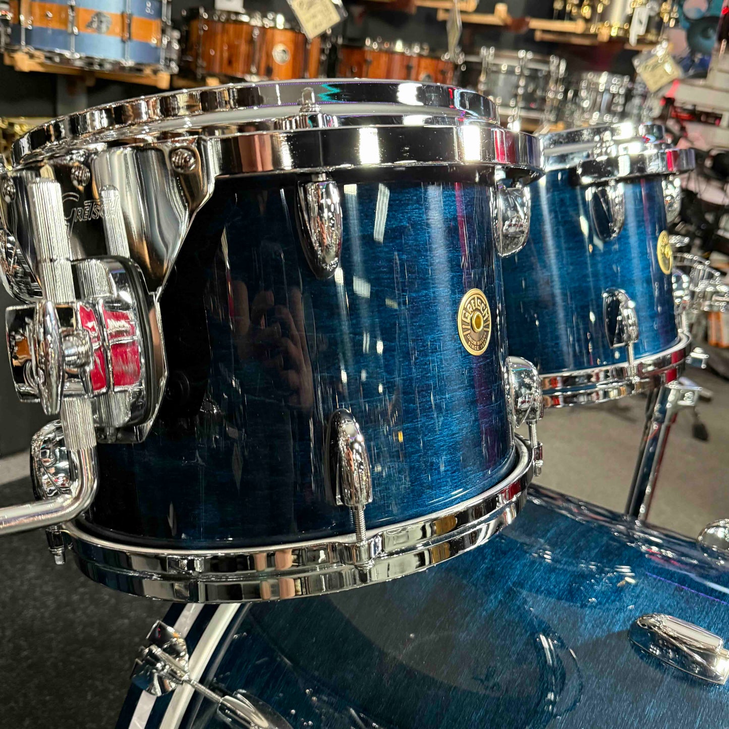 ~WOW!~ Gretsch USA Custom 4-Piece 10/12/16/22 Drum Kit Set in Azure Blue Gloss Lacquer with White Marine Pearl Bass Drum Hoops Inlays