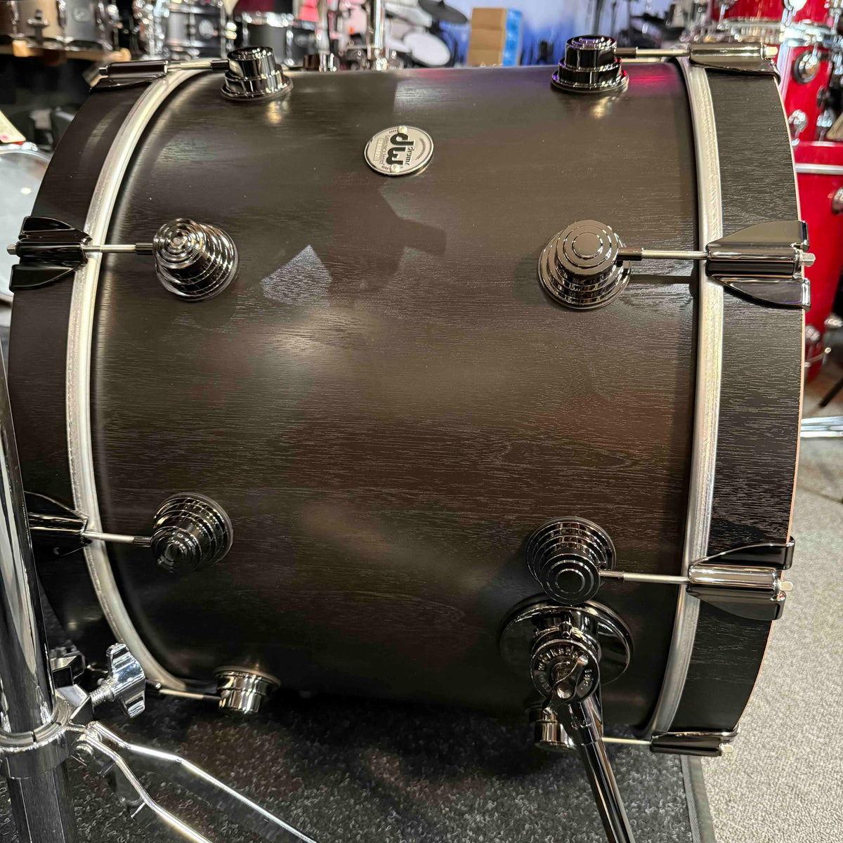 ~WOW!~ DW Collector's Series Pure Walnut 5-Piece 10/12/14/16/22 Drum Kit Set in Ebony Satin Oil with Black Nickel Hardware