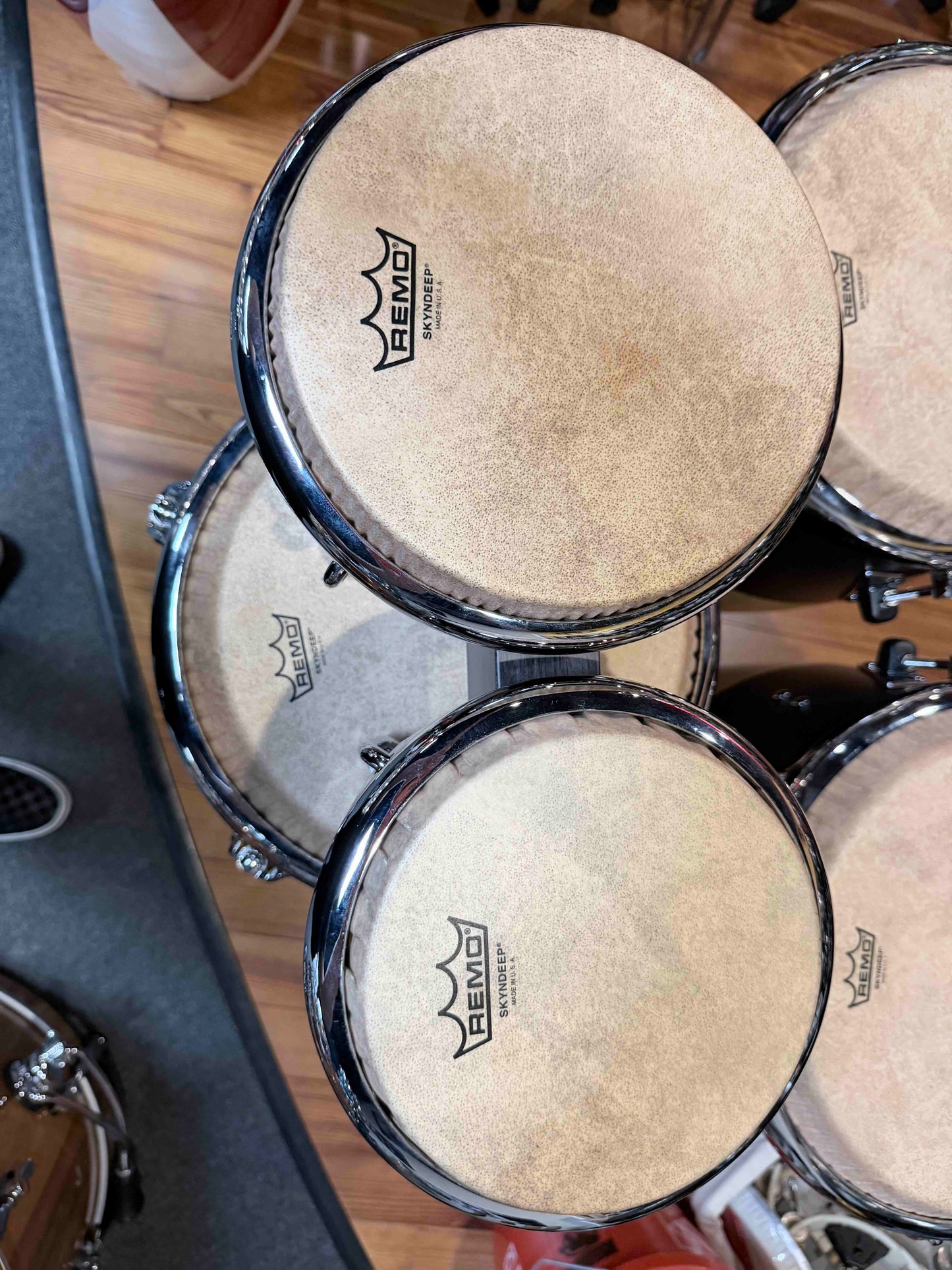 *WOW!* LP Latin Percussion LP201AX-EC E-Class 7-1/4" & 8-5/8" Bongo Pair Set w/ Signed Head from Escovedo Family!