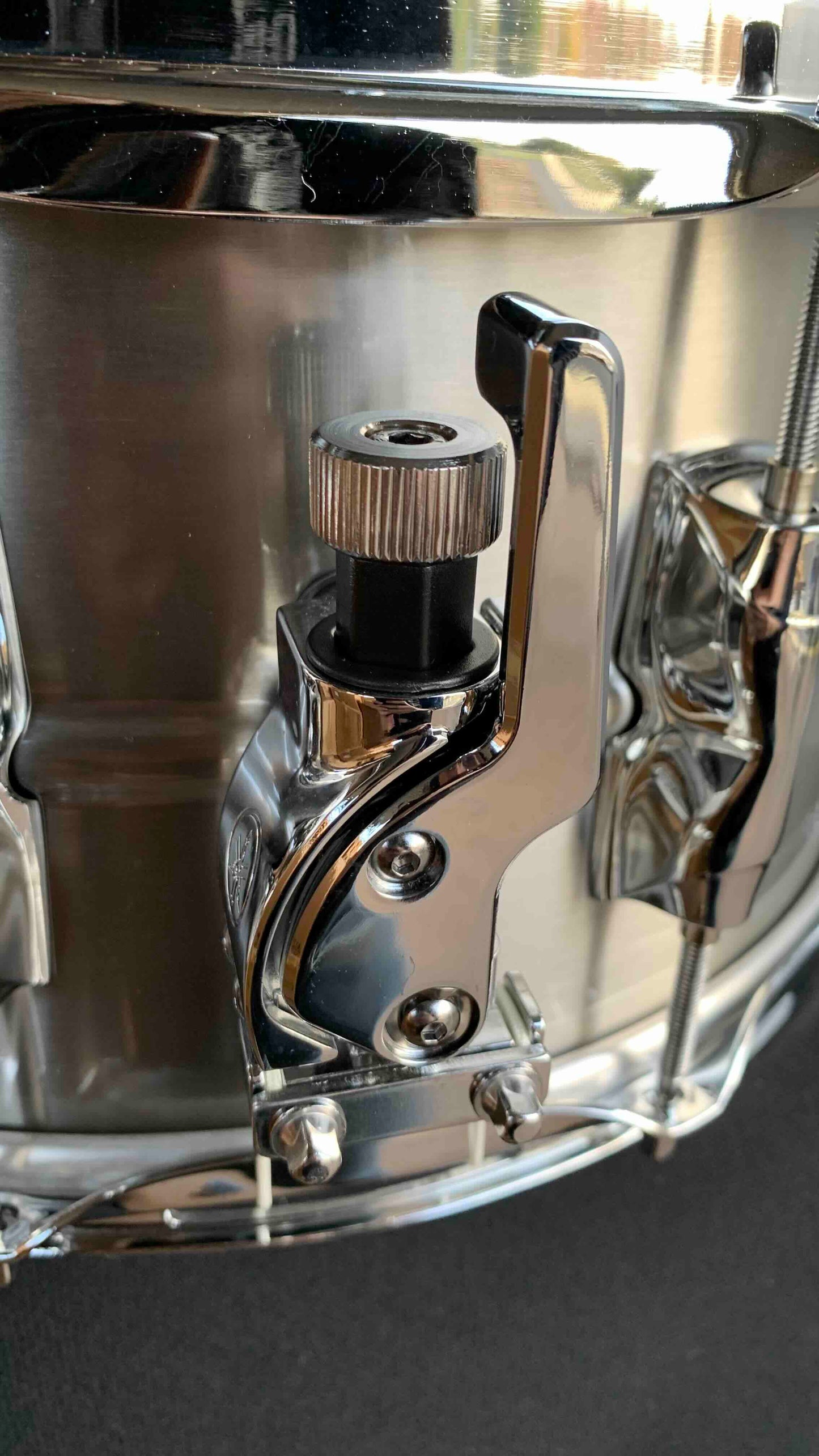 Yamaha RLS-1470 Recording Custom 7x14 Stainless Steel Snare Drum
