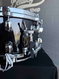 TAMA Starclassic Maple 6.5x14 Snare Drum in Piano Black Gloss Lacquer w/ Chrome Hardware