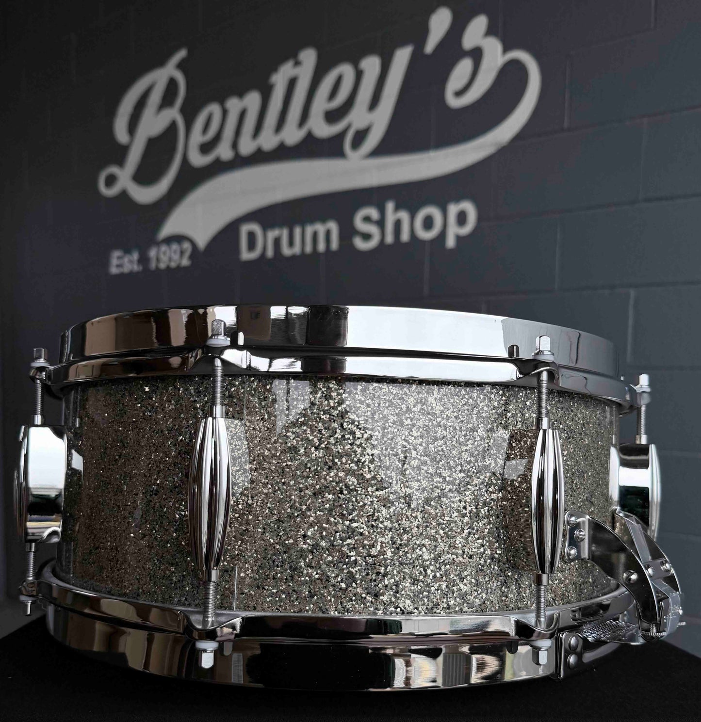 ~NEW!~ Slingerland RadioKing Solid Shell Maple 5.5x14 Snare Drum in Gold Glass Glitter with Nickel Hardware