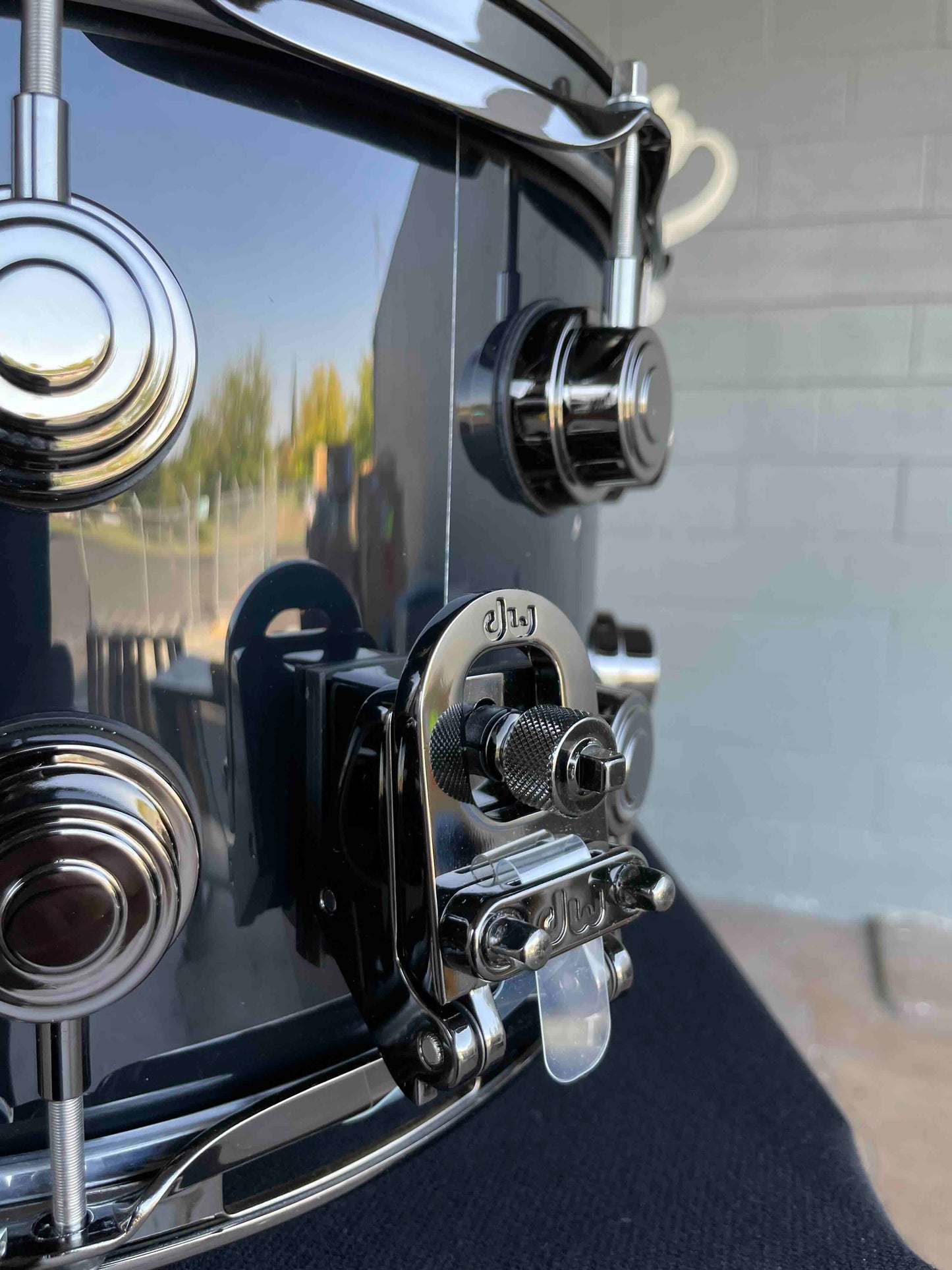 DW Collector's Series 333 Pure Maple 8x14 Snare Drum in Gloss Black FinishPly with Black Nickel Hardware