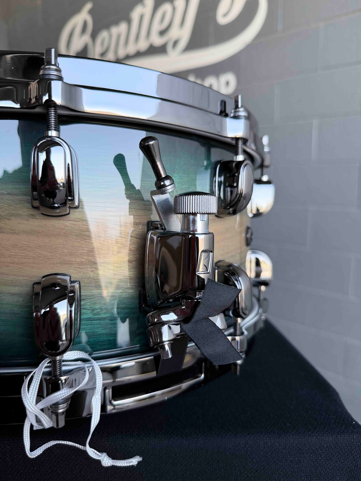 ~WOW!~ TAMA Starclassic Maple 6.5x14 Snare Drum in Emerald Pacific Walnut Burst w/ Black Nickel Hardware