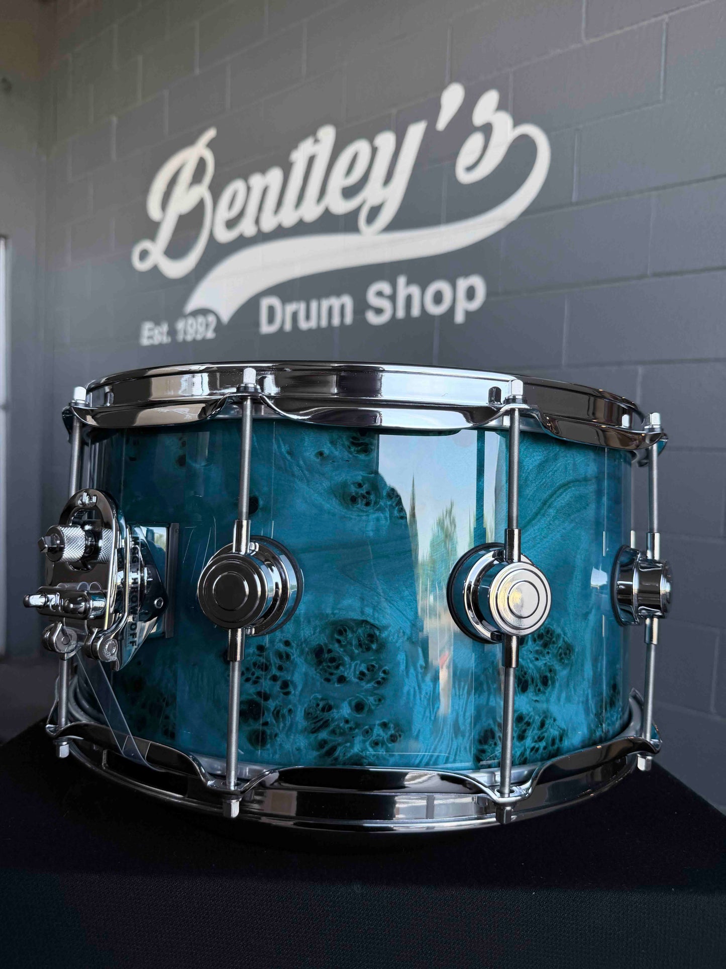 ~WOW!~ DW Collector's Series Maple/Mahogany 7x14 Snare Drum in Sapphire Gloss Lacquer over Exotic Mapa Burl with Chrome Hardware