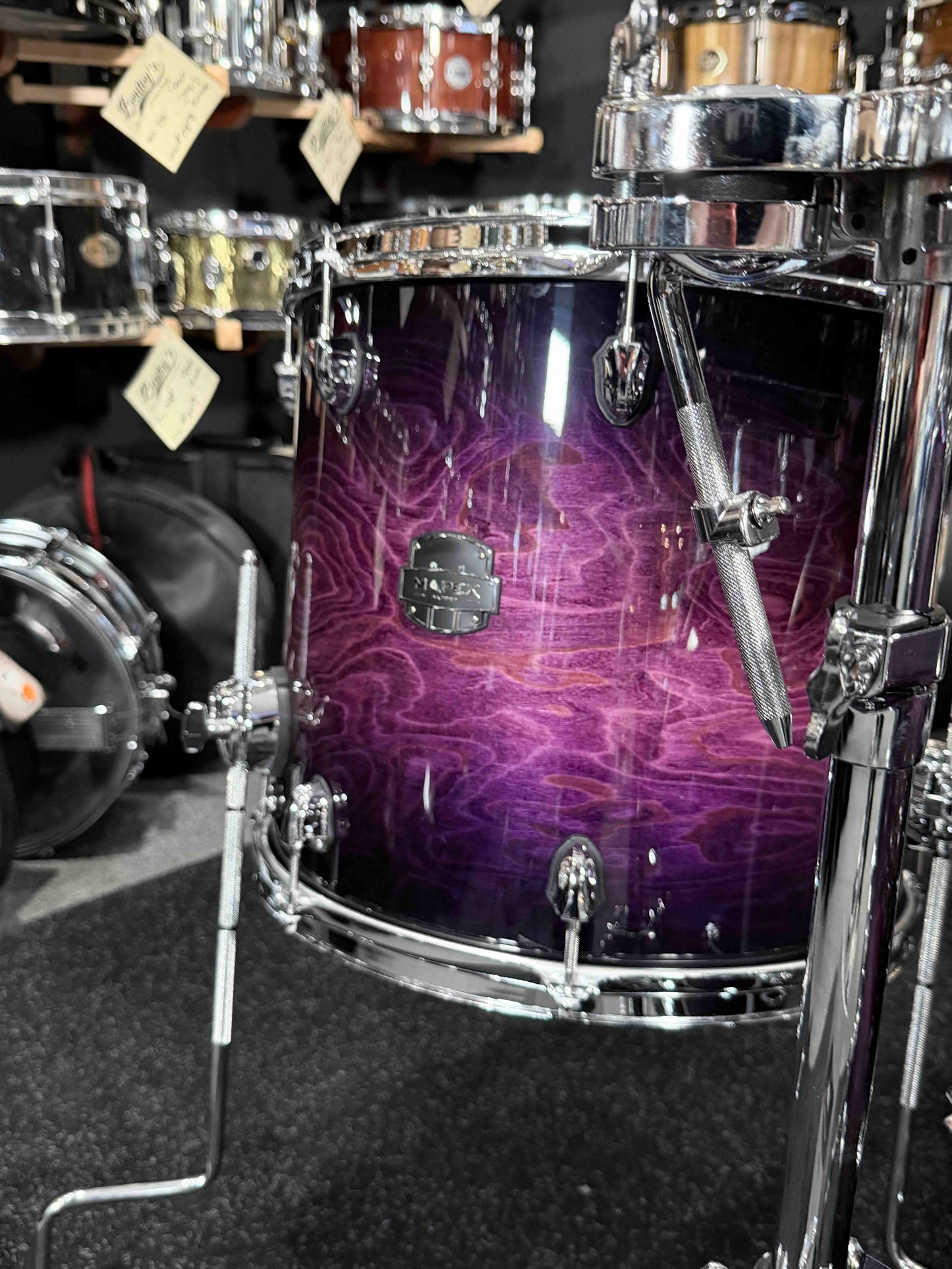 Mapex Saturn VI Maple/Walnut Hybrid 5-Piece 8/10/12/16/22 Drum Kit Set in Royal Purple Burst Gloss Lacquer (Displayed at 2026 NAMM Show!)