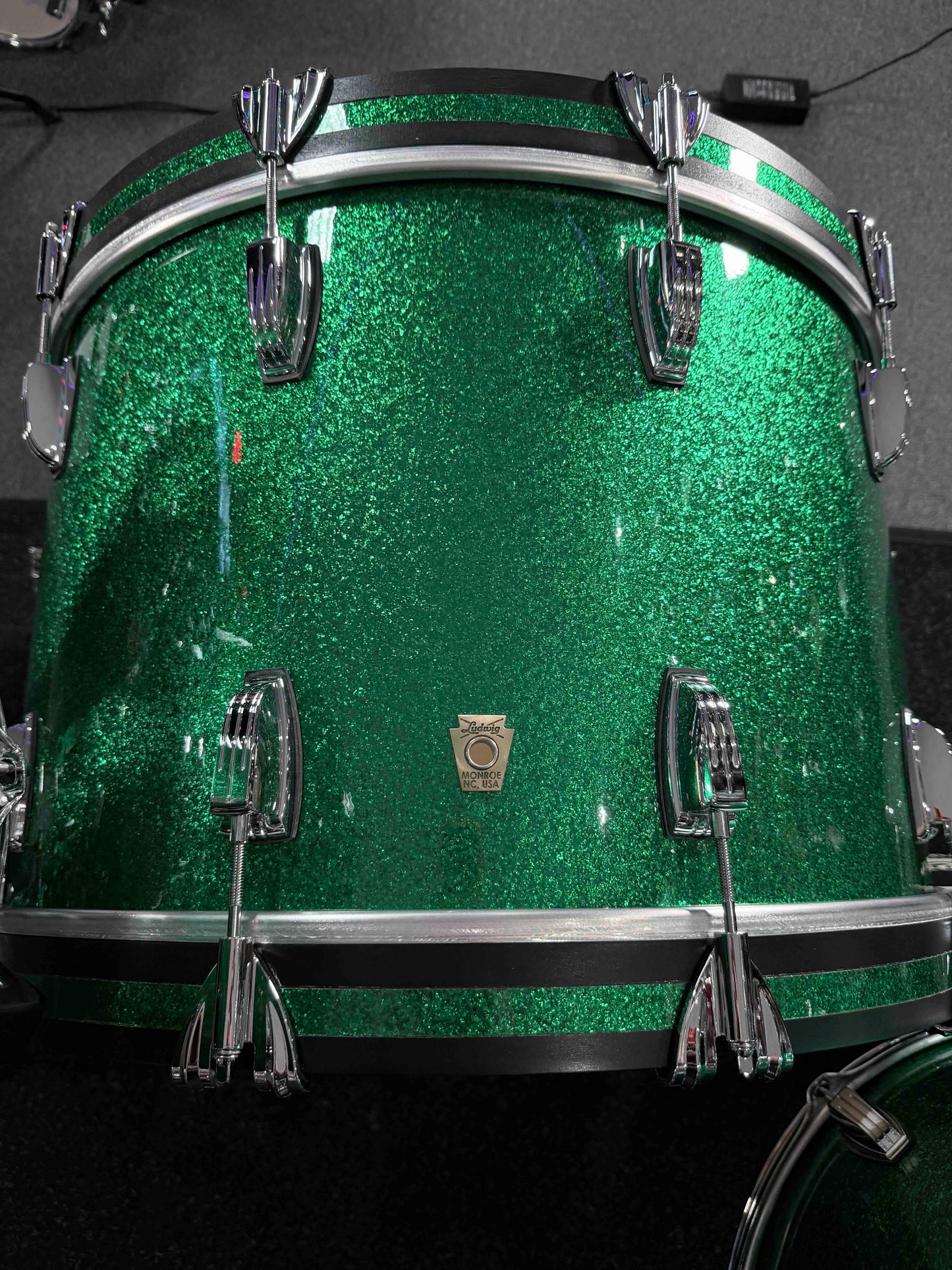 ~WOW!~ Ludwig Classic Maple FAB 3-Piece 13/16/22 Drum Kit Set in Green Sparkle