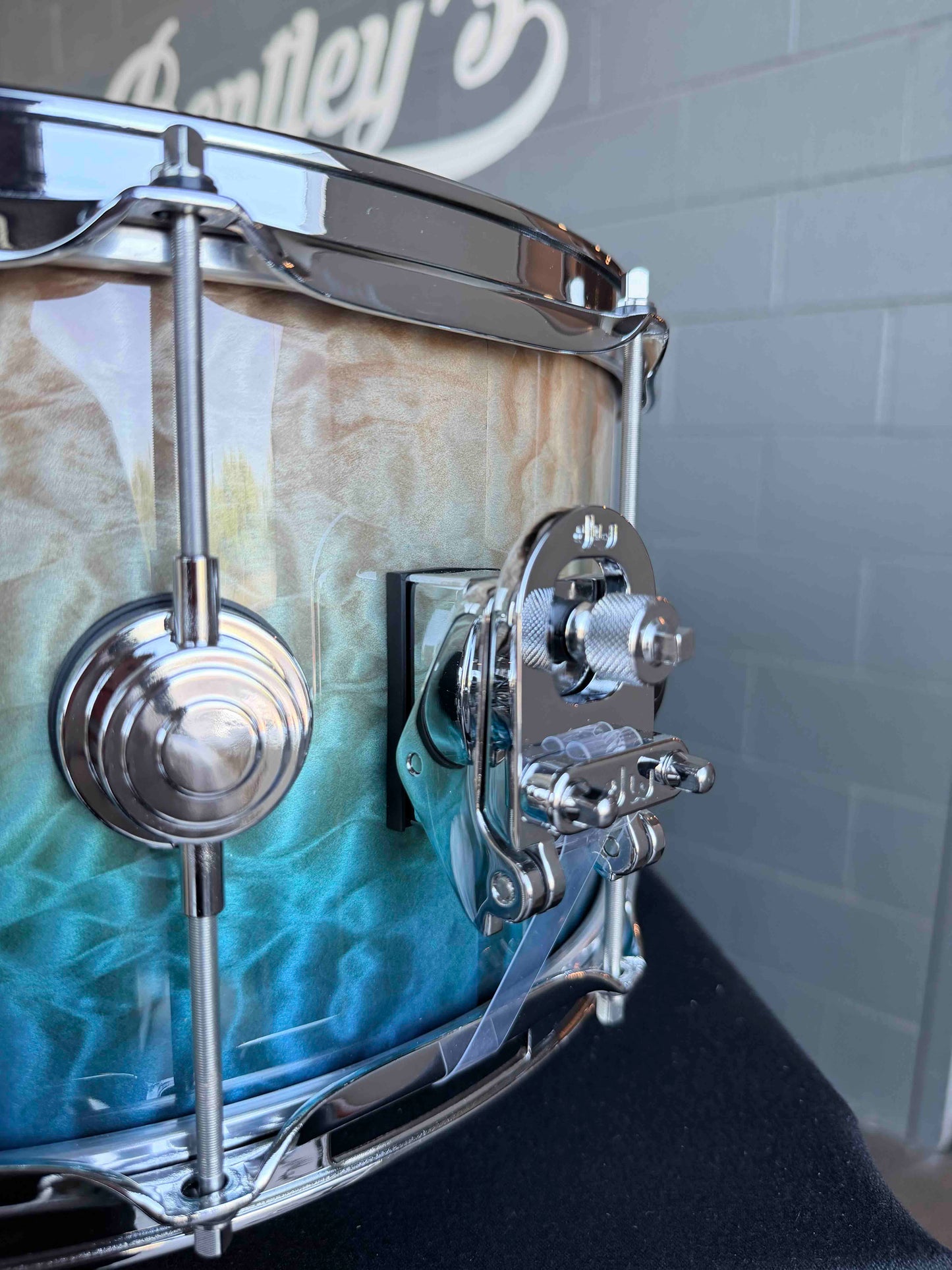 ~WOW!~ DW Collector's Series 333 Pure Maple 7x14 Snare Drum in Malibu Fade over Exotic Super Quilted Maple with Chrome Hardware