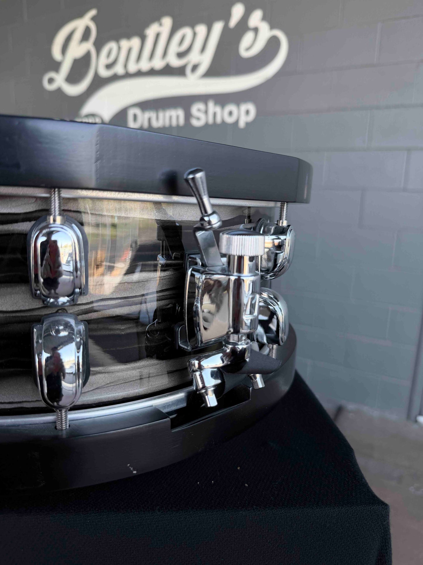 ~LIMITED EDITION~ Tama S.L.P Studio Maple 5.5x14 Snare Drum in Charcoal Oyster w/ Gloss Black Wood Hoops