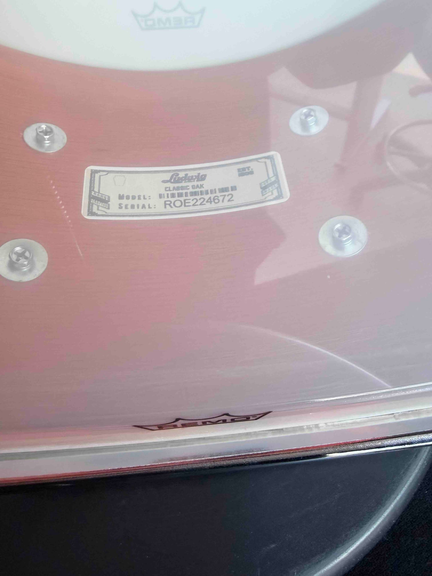 Ludwig Classic Oak 6.5x14 Snare Drum in Tennessee Whiskey (Displayed at 2026 NAMM Show!)