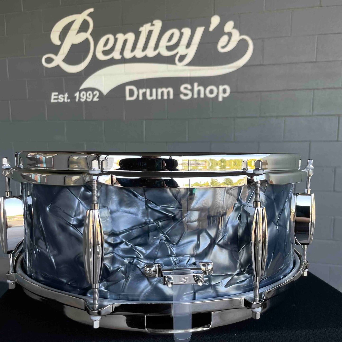 ~NEW~ Slingerland RadioKing Artist Series 5.5x14 Mahogany/Poplar Snare Drum in Black Diamond Pearl with Nickel Hardware