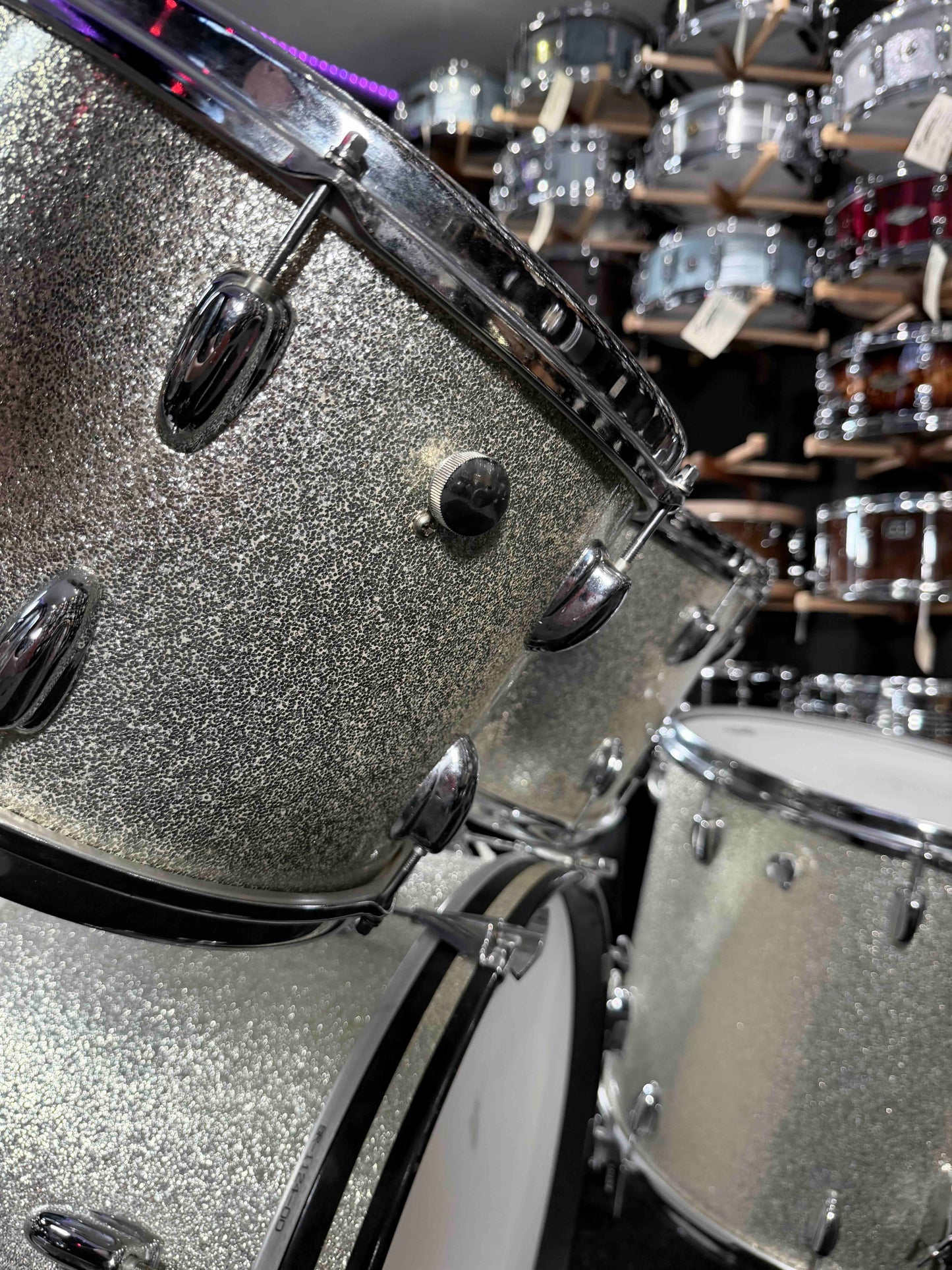 ~WOW!~ Vintage Mid-1970's Slingerland 3-ply Maple 4-Piece 13/14/18/24 Drum Kit Set in Silver Sparkle