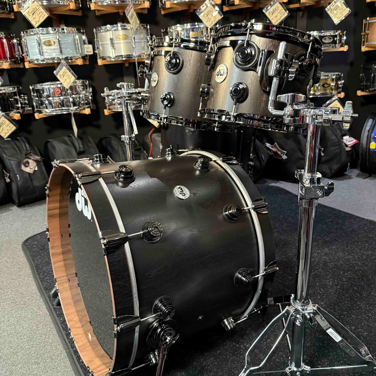 ~WOW!~ DW Collector's Series Pure Walnut 5-Piece 10/12/14/16/22 Drum Kit Set in Ebony Satin Oil with Black Nickel Hardware