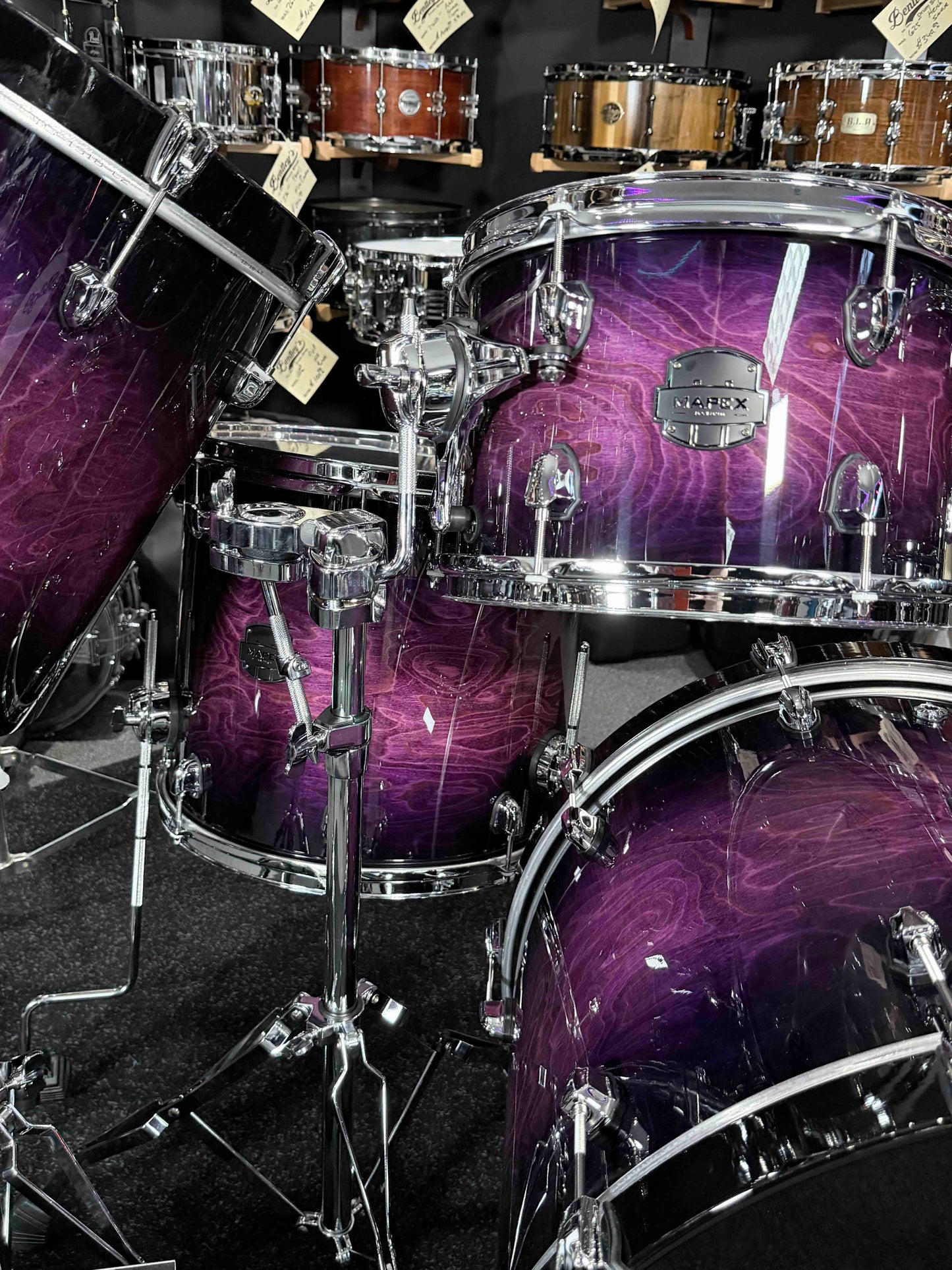 ~WOW!~ Mapex Saturn VI Maple/Walnut Hybrid 6-Piece 8/10/12/16/18/22 Drum Kit Set in Royal Purple Burst Gloss Lacquer (Displayed at 2026 NAMM Show!)