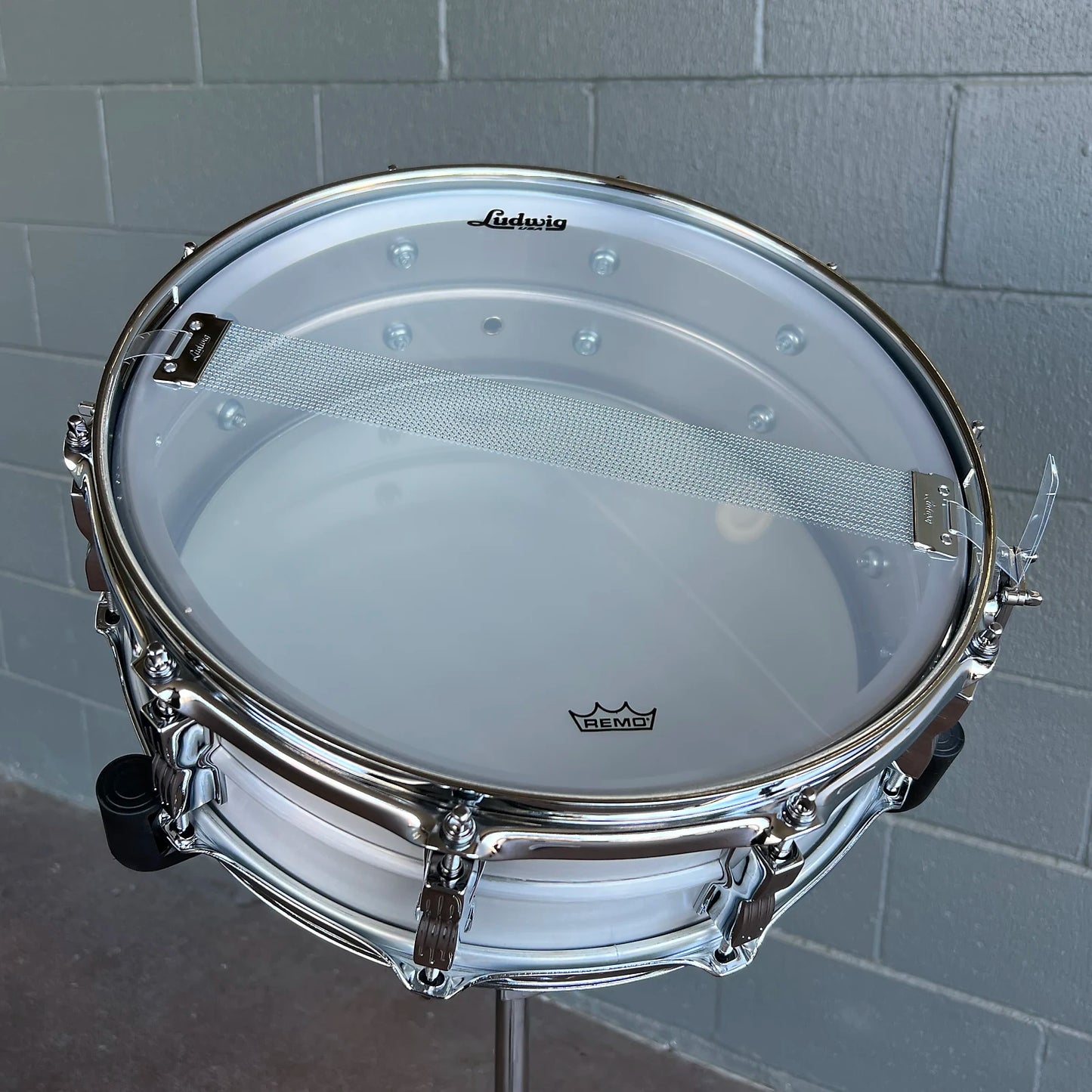 Ludwig LM404C10 Classic Acrolite 5x14" 10-Lug Snare Drum *IN STOCK*