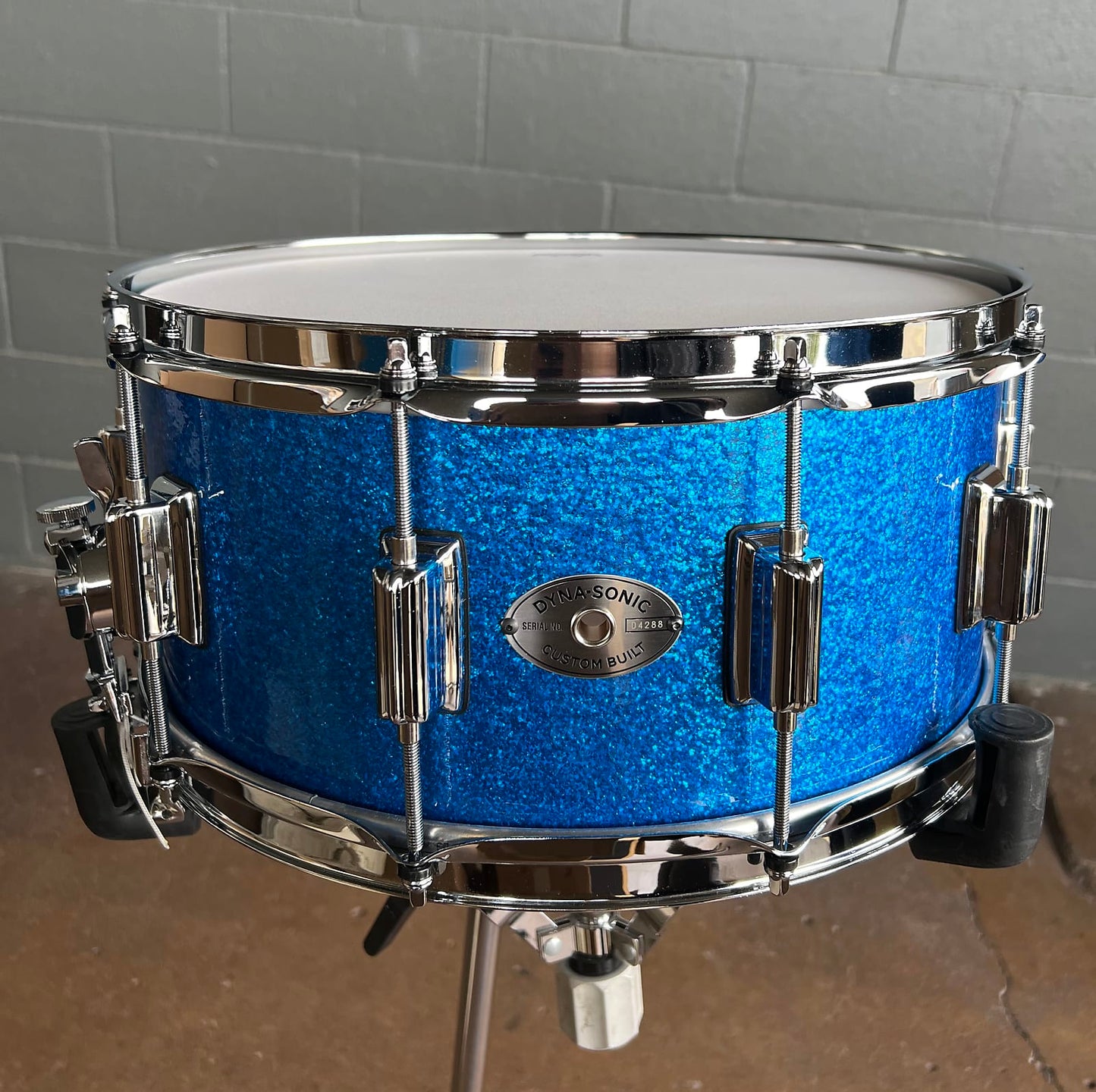 Rogers Dyna-Sonic 6.5x14" Snare Drum in Blue Sparkle