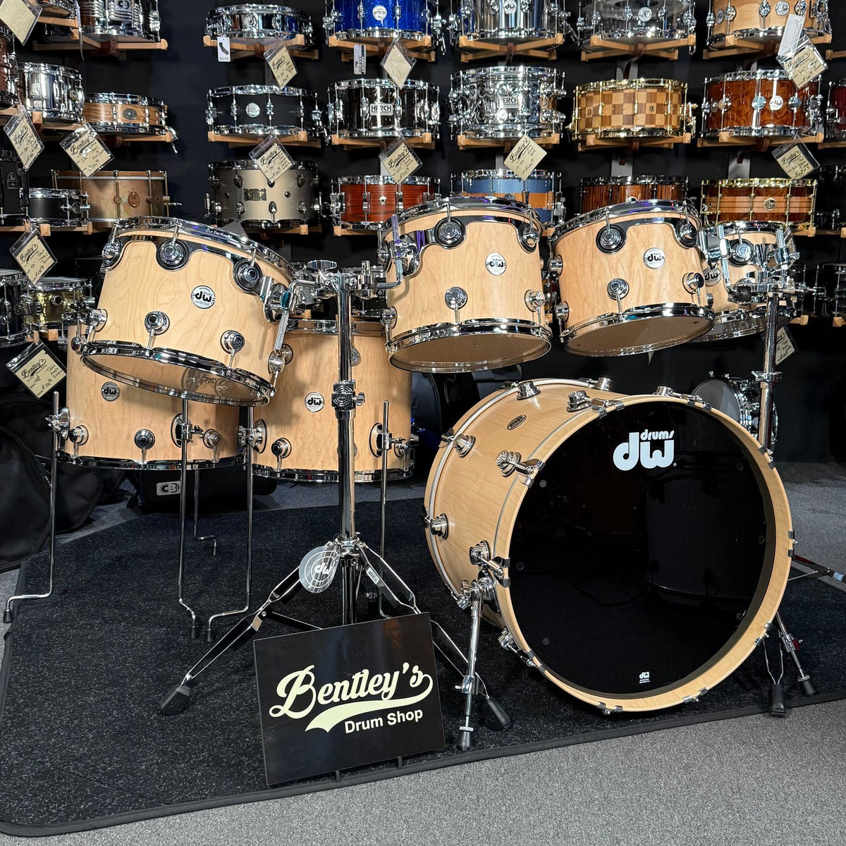 ~WOW!~ DW Collector's SonicPly Maple/Aluminum 7-Piece 10/12/13/14/15/16/22 Drum Kit Set in Natural Satin Oil over Figured Maple with Chrome Hardware (Rm4)