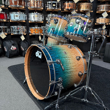 ~WOW!~ DW Collector's Series 333 Pure Maple 6-Piece 10/12/14/16/22 Drum Kit Set w/ Matching Snare Drum in Malibu Fade over Exotic Super Quilted Maple w/ Chrome Hardware