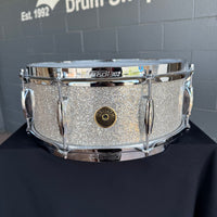 Gretsch BroadKaster 8-Lug 5.5x14 Snare Drum in Silver Sparkle Nitron with Lightning Strainer (Rm 4)