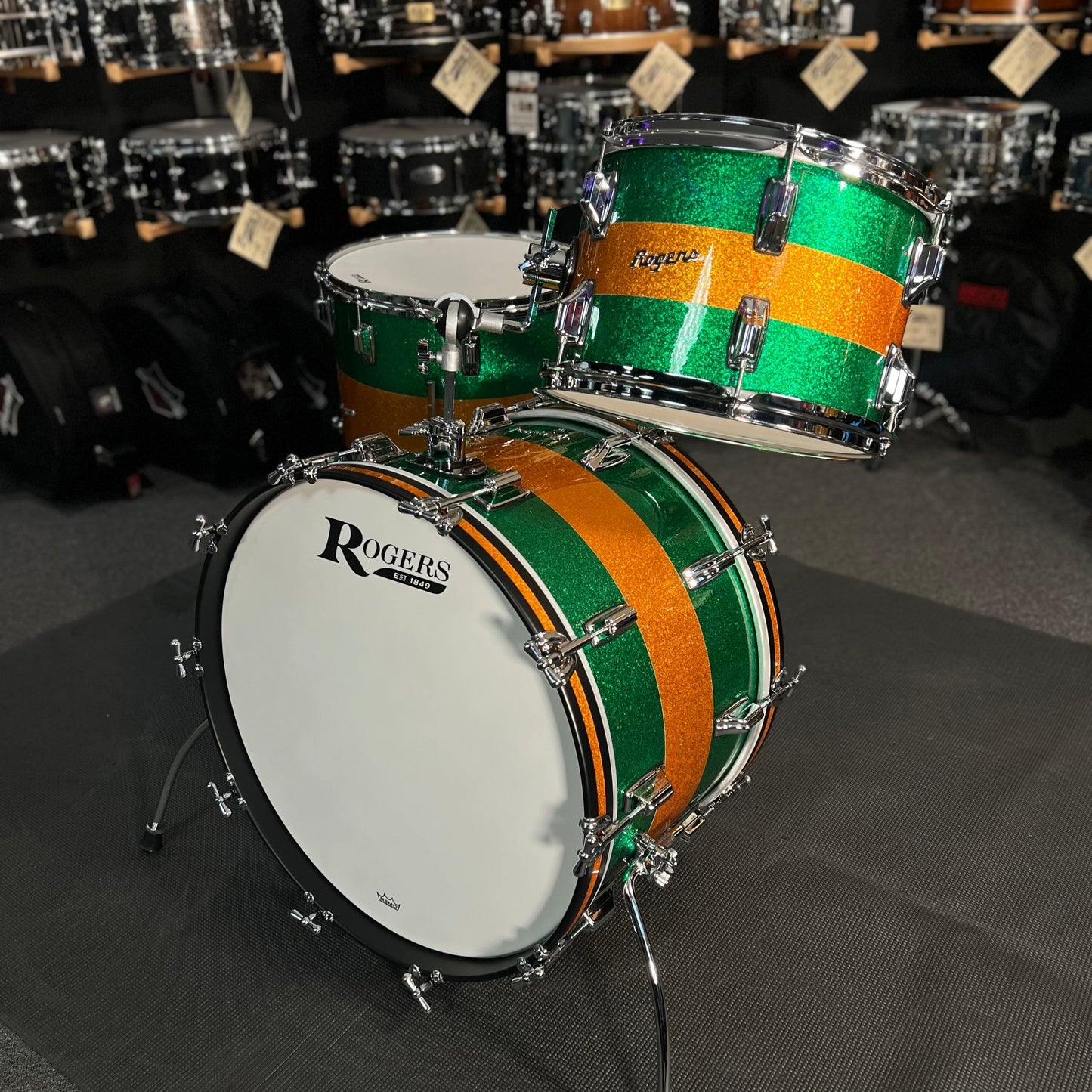 Rogers Cleveland Series 13/16/22" Drum Set Kit in Green Sparkle w/ Gold Sparkle Stripe